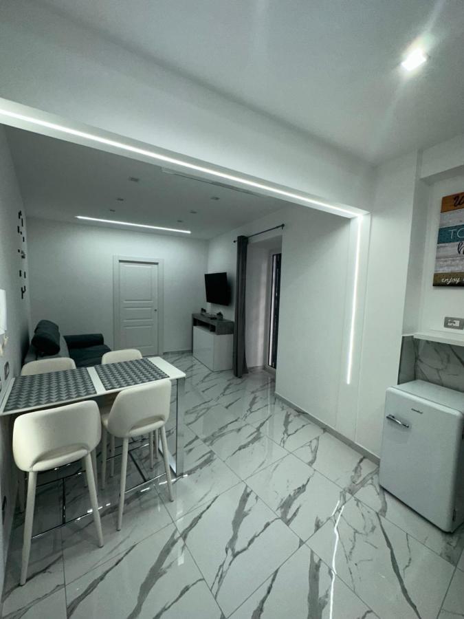 Mavy House Naples